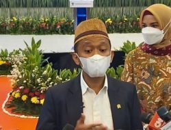 Temui Mendag Singapura, Menteri Investasi Ungkap Alasan Indonesia Hentikan Ekspor Listrik