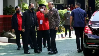 Jokowi Hadiri Rakernas PDIP di Jakarta Selatan
