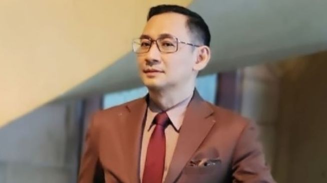 Profil Lucky Alamsyah, Aktor yang Semprot Mantan Menteri Berinisial RS