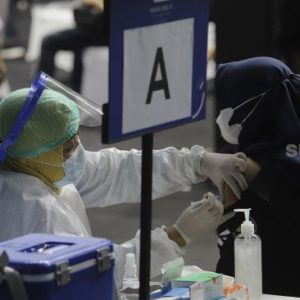 Kejar Pertumbuhan Ekonomi, Bappenas Ingin 1 Juta Orang Divaksin per Hari