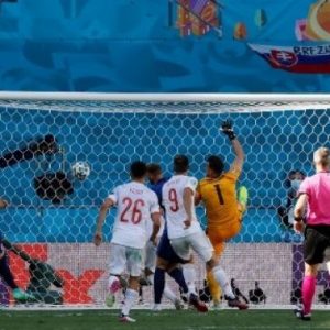 Spanyol Memimpin 2-0 atas Slovakia di Babak I