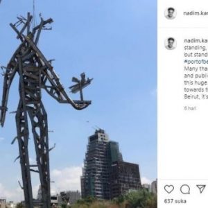 Seniman Lebanon Buat patung Setinggi 25 Meter dari Puing-puing Ledakan Beirut