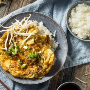 Resep Egg Foo Young, Telur Dadar Khas Tiongkok untuk Makan Malam Praktis!