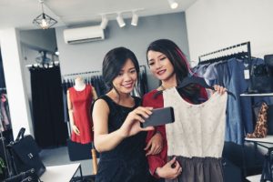Alasan Generasi Milenial Lebih Suka Barang Lokal, Bukan Bermerek