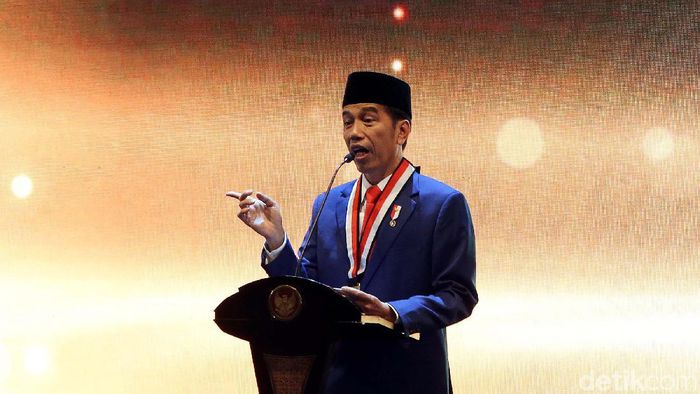 Jokowi Beberkan Alasan Gencar Bangun Infrastruktur di Luar Jawa