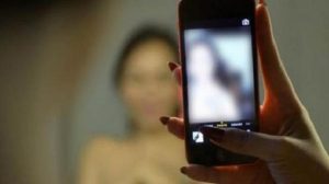 Brigpol Dewi Dipecat karena Selingkuh dan Kirim Foto Bugil Dirinya ke Napi