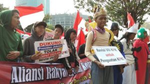 Diajak Ikut Aksi Dukung Revisi UU KPK, Massa Ini Dapat Rp 50 Ribu