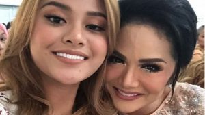Bikin Sedih, Ini Pesan Krisdayanti buat Azriel dan Aurel Hermansyah Bikin Sedih, Ini Pesan Krisdayanti buat Azriel dan Aurel Hermansyah