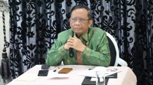 Tuai Polemik, Mahfud Jelaskan Soal Bintang Jasa Politikus Fahri-Fadli