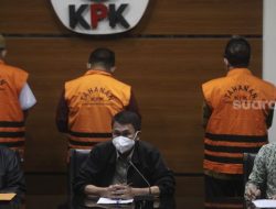 Terima Suap, Hakim PN Surabaya IIH Resmi Tersangka