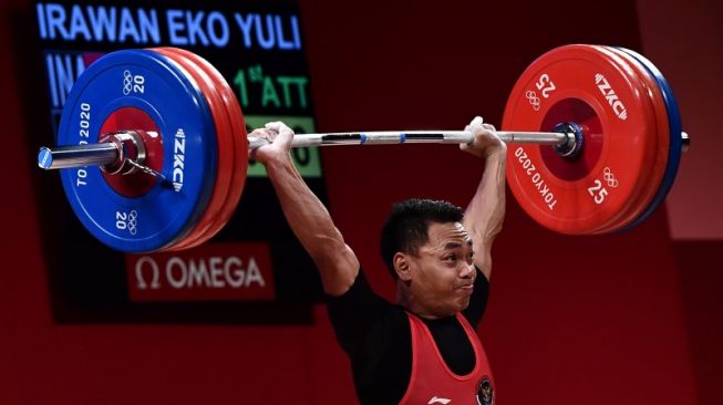 Raih Perak di Olimpiade Tokyo, Eko Yuli Ogah Pensiun dalam Waktu Dekat