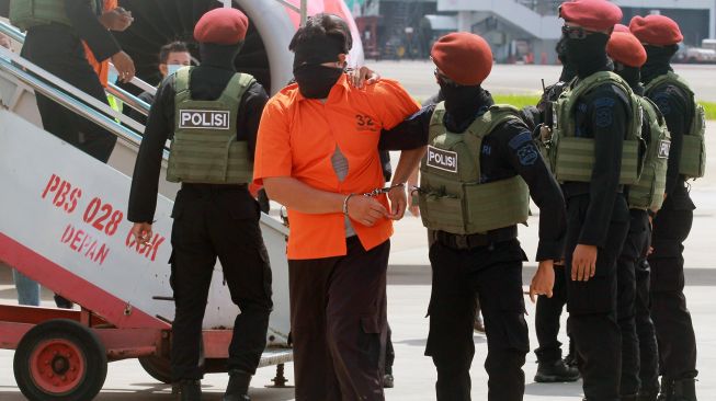 FPI Geram Dikaitkan dengan AA Terduga Teroris ISIS Asal Makassar