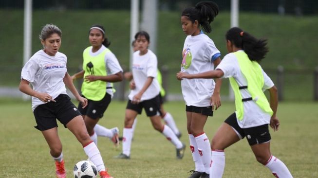 Penggawa Timnas Wanita Bertumbangan TC di Jakarta