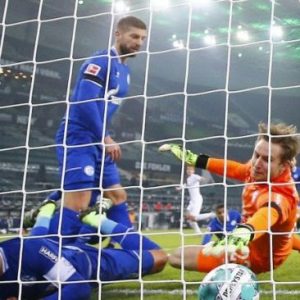Hertha Berlin Perpanjang Derita Schalke