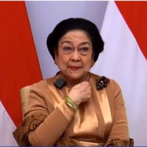 Megawati Menangis Jokowi Dihina sebagai Kodok: Beliau Sampai Kurus Mikir Rakyat