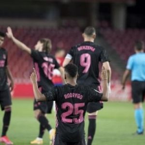 Liga Spanyol: Gasak Granada 4-1, Real Madrid Pepet Atletico Demi Raih Gelar