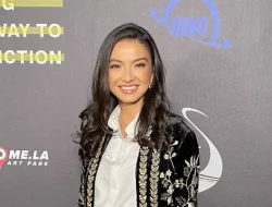 Gaya Raline Shah di Gala Premier Film, Penampilannya Selalu Jadi Pujaan