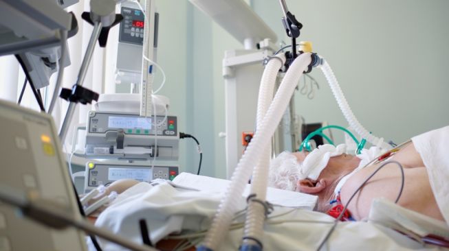 Saleh Daulay ke Menkes: Saya Tak Mau Dengar Ada Anggota DPR Tidak Dapat ICU