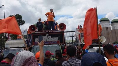 Sebut Banyak yang Menghalalkan Isu SARA, Buruh Desak Presidential Threshold 20 Persen Dihapuskan