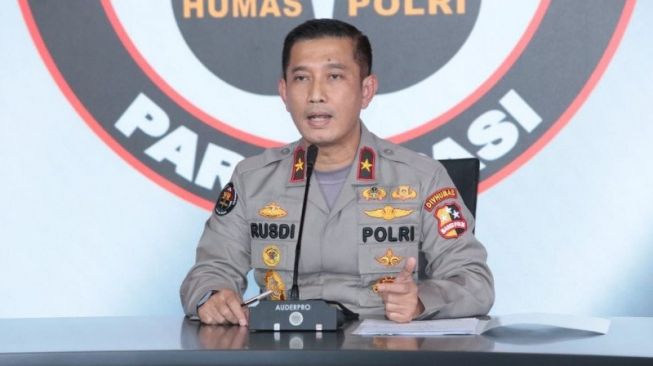 Polri Beberkan Peran 13 Terduga Teroris Jamaah Islamiyah di Riau
