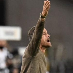 Spanyol Ditahan Imbang Yunani, Perasaan Luis Enrique Campur Aduk
