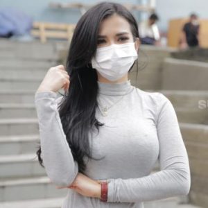 Menjaga Bentuk Tubuh, Maria Vania Tak Makan Nasi 7 Tahun