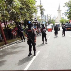 TNI-Polri Diminta Jaga Ketat Rumah Ibadah hingga Pusat Keramaian