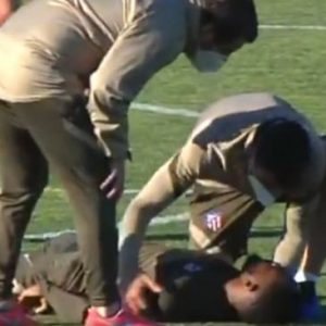 Penyerang Atletico Madrid Moussa Dembele Pingsan saat Latihan