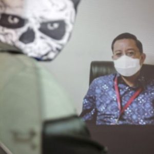 Juliari Divonis Ringan usai Menderita Dibully, Publik: Hakim Berjiwa Lembut Ya