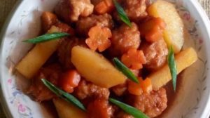 Resep Semur Bola-bola Ayam Wortel Kentang, Kreasi Lezat nan Menyehatkan Resep Semur Bola-bola Ayam Wortel Kentang, Kreasi Lezat nan Menyehatkan