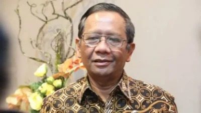 Mahfud MD Sentil Panitia Pertandingan yang ‘Tutup Kuping’, Jam Kick Off Terlalu Malam dan Tiket Dicetak Over Kapasitas