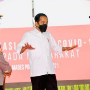 Jokowi: Pemerintah Tak Bisa Kerja Sendirian, Semua Pihak Harus Gotong Royong Atasi Pandemi Jokowi: Pemerintah Tak Bisa Kerja Sendirian, Semua Pihak Harus Gotong Royong Atasi Pandemi
