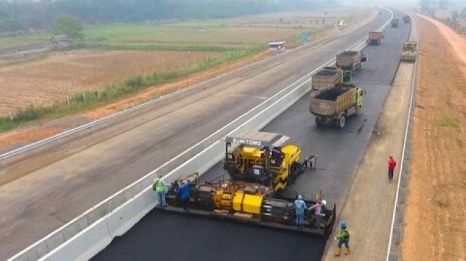 Dukung Konektivitas Sumsel, PUPR Kebut Selesaikan Tol Kayu Agung – Palembang – Betung