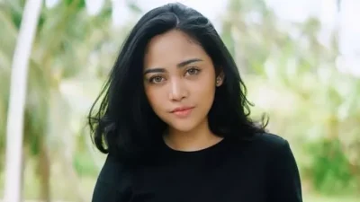 Rutinitas Rachel Vennya  DIkomentari Warganet: Malam Party, Pagi Tetap Siapkan Bekal Anak