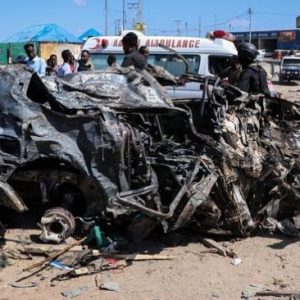 Bom Bunuh Diri di Kamp Tentara Somalia, 15 Orang Tewas