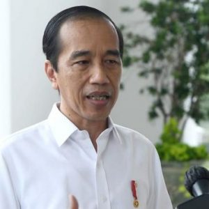 Pemerintah Luncurkan Bansos Tunai se-Indonesia, Jokowi: Tak Ada Potong-potongan!