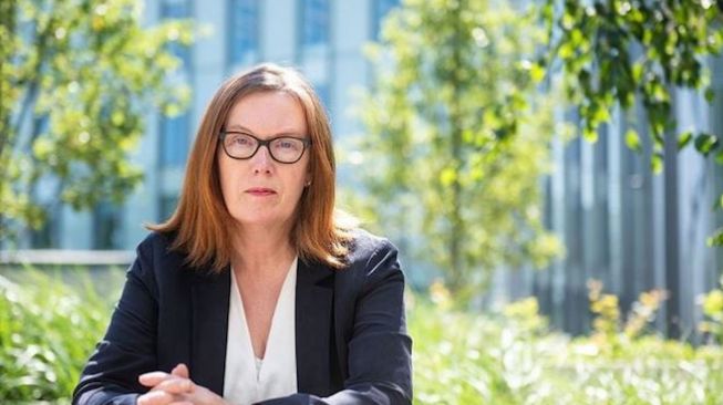 Sarah Gilbert, Penemu Vaksin AstraZeneca yang Menolak Hak Paten Penuh
