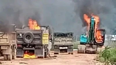 Kerusuhan di Dogiyai Papua: 82 Rumah dan 6 kantor Dibakar, Dua Peleton Brimob Diterjunkan