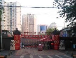 Omicron Meluas di Beijing, Ribuan Orang Dirawat