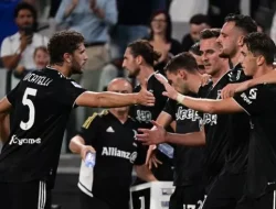 Liga Italia: Napoli Dijegal Lecce, Juventus Hajar Spezia 2-0