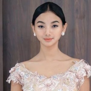 Intip Harga Baju Glenca Chysara yang Dicap Tiru Seo Ye Ji, Ternyata Murah!