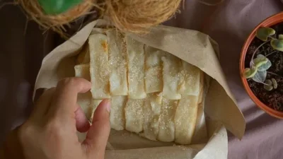 Dibikin Setengah Matang, Kue PancongTerasa Lumer di Mulut