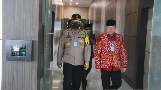 Kasus Suap Ekspor Benur, KPK Kembali Panggil Gubernur Bengkulu