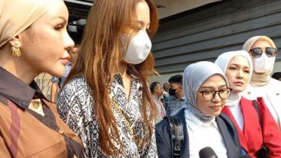 Skandal Kontroversial di Miss Universe Indonesia 2023: Finalis Difoto Tanpa Busana Sebelum Grand Final