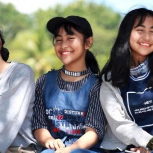 Tanda Pubertas Pada Anak Perempuan, dari Tumbuh Payudara Hingga Muncul Jerawat