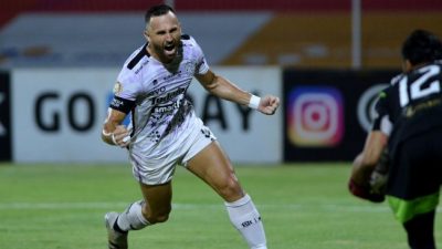 Bali United Mantap Bertengger di Puncak Klasemen BRI Liga 1