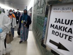 Suhu di Tanah Suci Panas, Jemaah Haji Diimbau Perbanyak Minum Cegah Dehidrasi