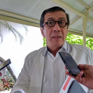 Menkumham Larang Orang Asing Masuk Indonesia