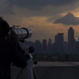 Kemenag: Berdasarkan Hisab 1 Syawal Jatuh 13 Mei, Tapi Masih Perlu Rukyat