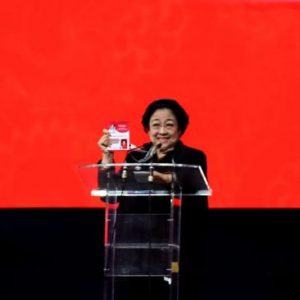 Gus Umar ke Mega: Hati Rakyat Sakit Lihat Kader PDIP Korupsi Dana Bansos